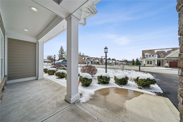 883 Hearthstone Circle, Hempfield Twp, PA 15601