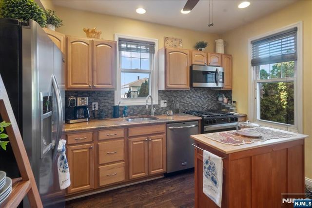 252 Grace Avenue, Secaucus, NJ 07094