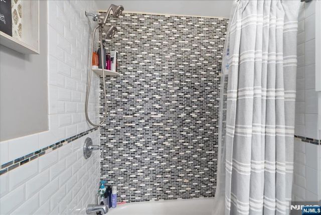 252 Grace Avenue, Secaucus, NJ 07094