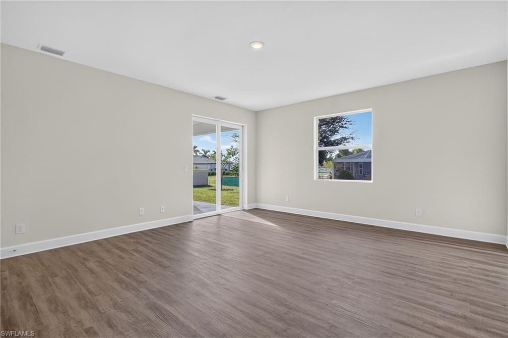 Image 14 of property listing at 24 NW 30th TER, Cape Coral, FL 33993