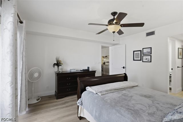 3371 N Key DR 105, North Fort Myers, FL 33903