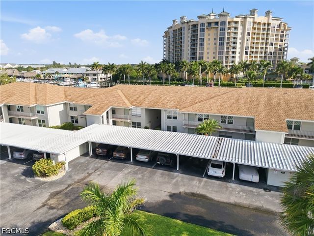 3371 N Key DR 105, North Fort Myers, FL 33903