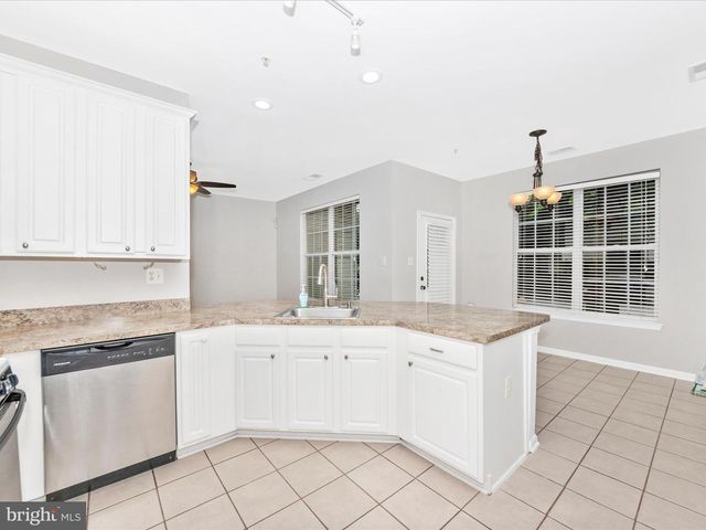 15613 EVERGLADE LN #G104, Bowie, MD 20716