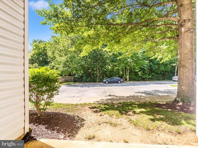 15613 EVERGLADE LN #G104, Bowie, MD 20716