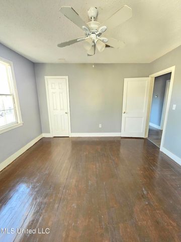 460 W Northside Drive, Jackson, MS 39206