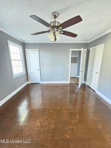 460 W Northside Drive, Jackson, MS 39206