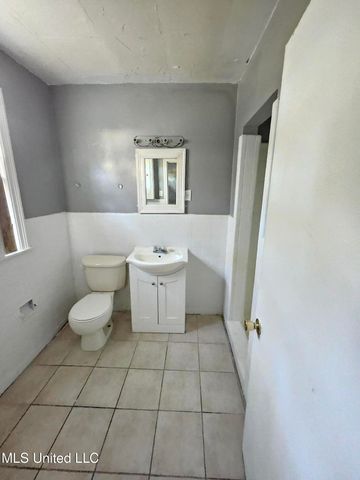 460 W Northside Drive, Jackson, MS 39206