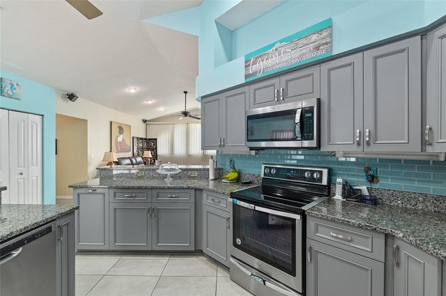 11132 SW 53RD CIRCLE, Ocala, FL 34476