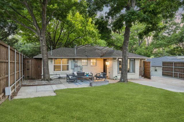 9809 Lanshire Drive, Dallas, TX 75238