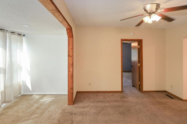 448 23rd Avenue N, Saint Cloud, MN 56303