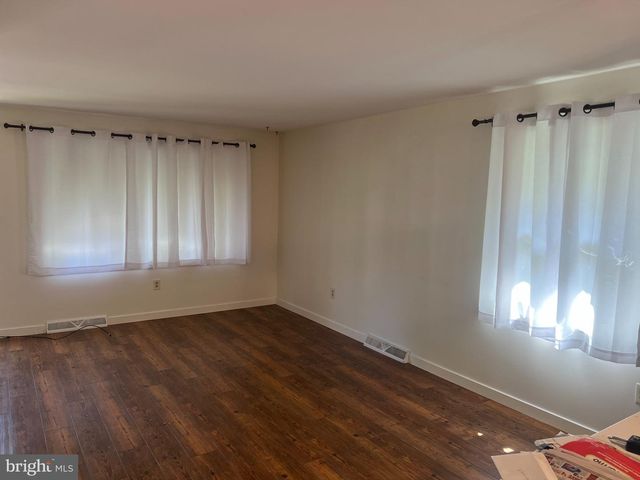 410 FRIEDENSBURG RD, Reading, PA 19606
