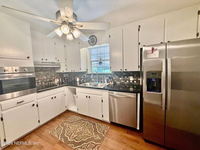 5530 HYDE GROVE Avenue, Jacksonville, FL 32210