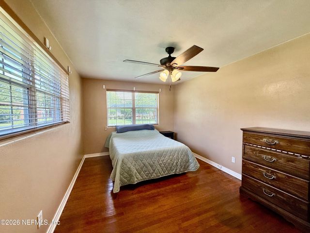 5530 HYDE GROVE Avenue, Jacksonville, FL 32210