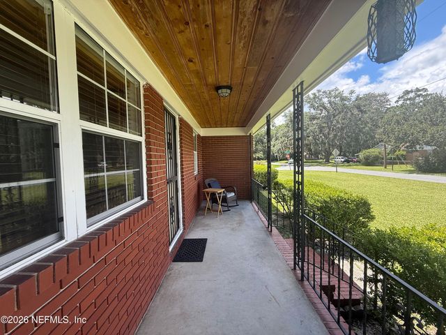 5530 HYDE GROVE Avenue, Jacksonville, FL 32210