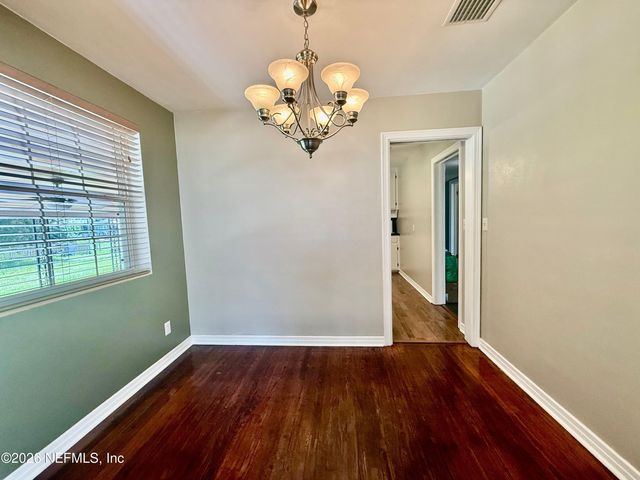 5530 HYDE GROVE Avenue, Jacksonville, FL 32210