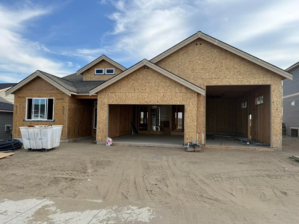 18050 E Wind Rose Ave, Spokane Valley, WA 99016