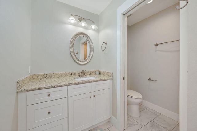 401 Hideaway Lane, Niceville, FL 32578
