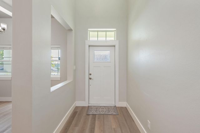 401 Hideaway Lane, Niceville, FL 32578
