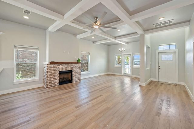 401 Hideaway Lane, Niceville, FL 32578