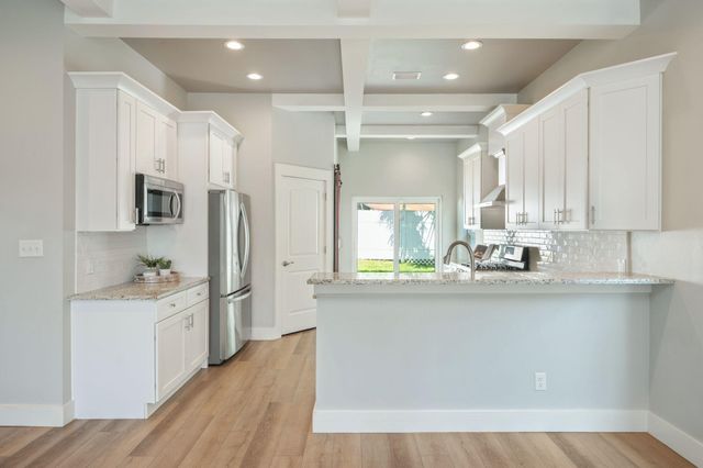 401 Hideaway Lane, Niceville, FL 32578