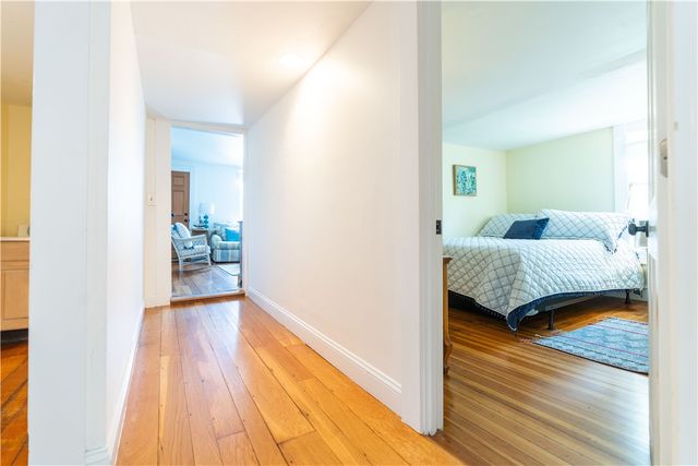 7 Boss Court, Newport, RI 02840
