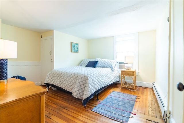 7 Boss Court, Newport, RI 02840