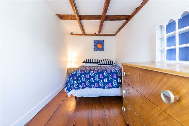 7 Boss Court, Newport, RI 02840