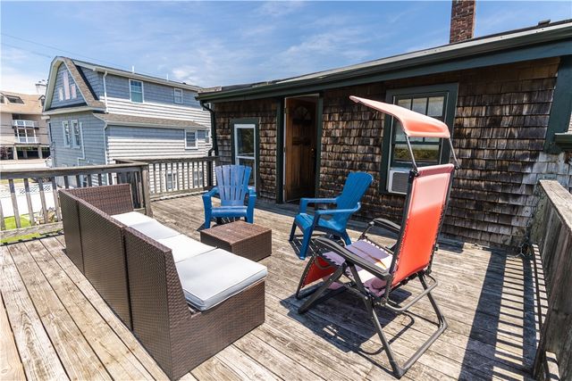 7 Boss Court, Newport, RI 02840
