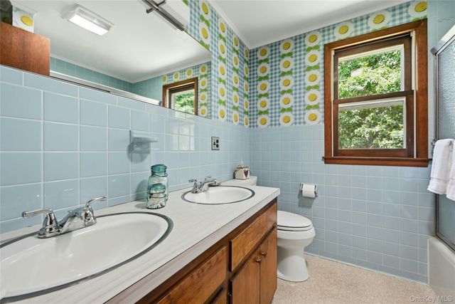 230 Booth Road, Southold, NY 11971