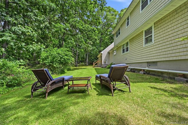 230 Booth Road, Southold, NY 11971
