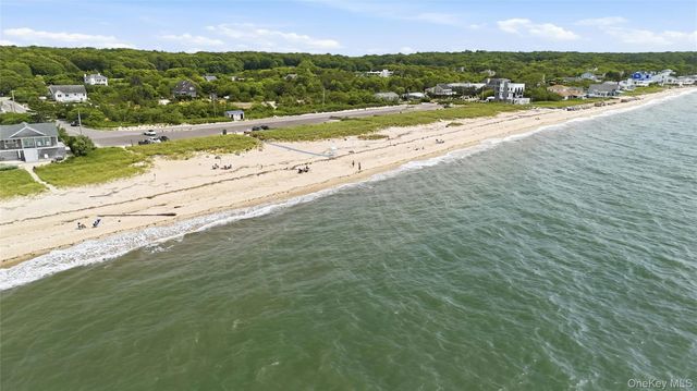 230 Booth Road, Southold, NY 11971