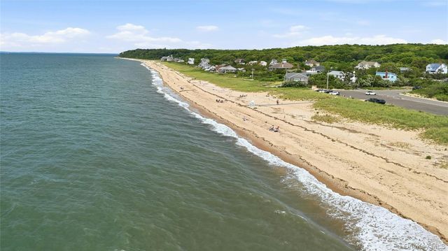 230 Booth Road, Southold, NY 11971