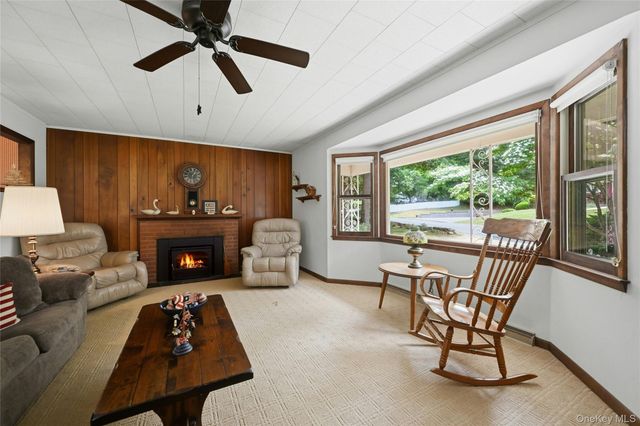 230 Booth Road, Southold, NY 11971