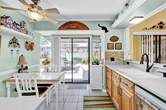 6236 Mirror Lake Manor 6236, Sebastian, FL 32958
