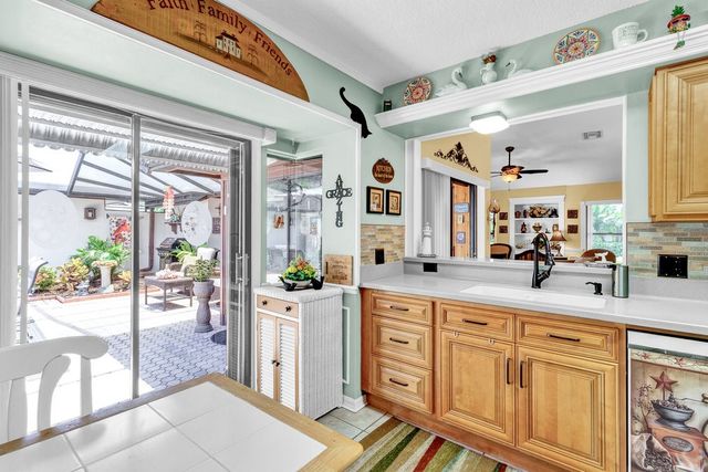 6236 Mirror Lake Manor 6236, Sebastian, FL 32958