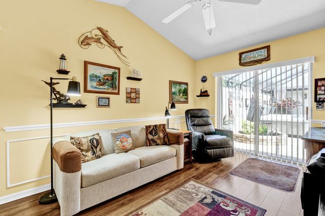 6236 Mirror Lake Manor 6236, Sebastian, FL 32958