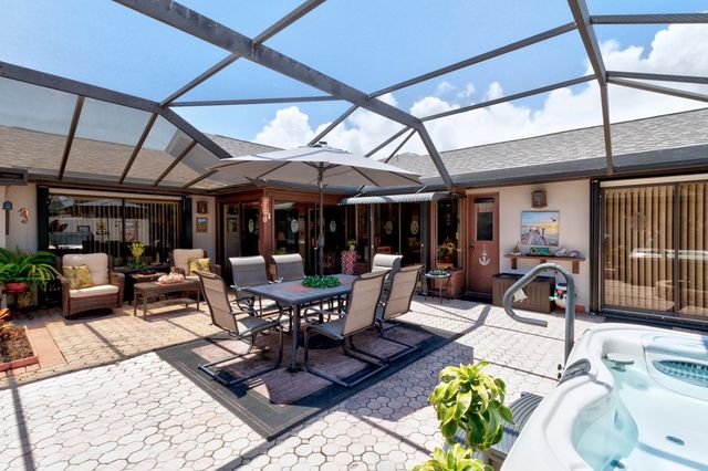 6236 Mirror Lake Manor 6236, Sebastian, FL 32958