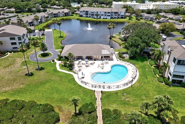 6236 Mirror Lake Manor 6236, Sebastian, FL 32958