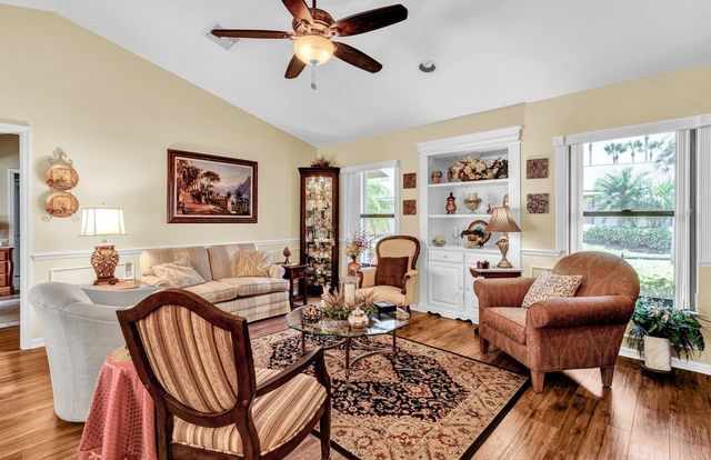 6236 Mirror Lake Manor 6236, Sebastian, FL 32958