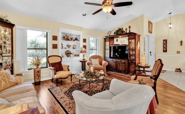 6236 Mirror Lake Manor 6236, Sebastian, FL 32958