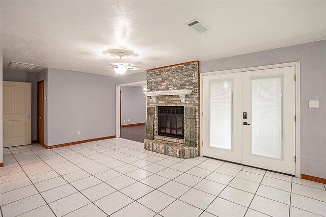 2209 Patricia Lane, Port Neches, TX 77651