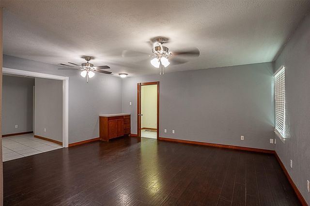 2209 Patricia Lane, Port Neches, TX 77651