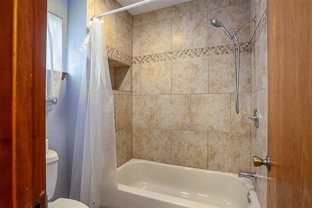 2209 Patricia Lane, Port Neches, TX 77651