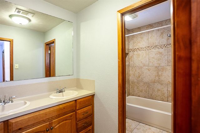 2209 Patricia Lane, Port Neches, TX 77651