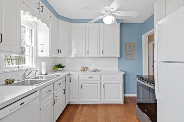 1224 Sargent Avenue, Saint Paul, MN 55105