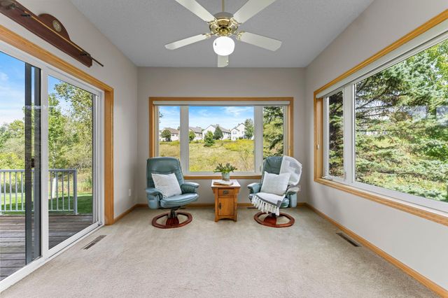 19110 Inndale Drive, Lakeville, MN 55044