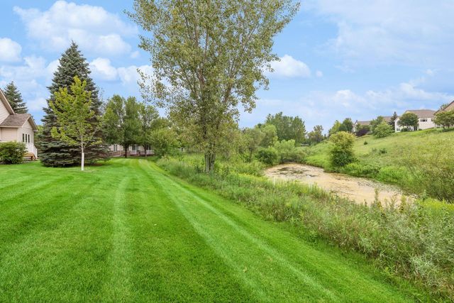 19110 Inndale Drive, Lakeville, MN 55044