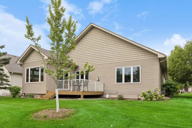 19110 Inndale Drive, Lakeville, MN 55044