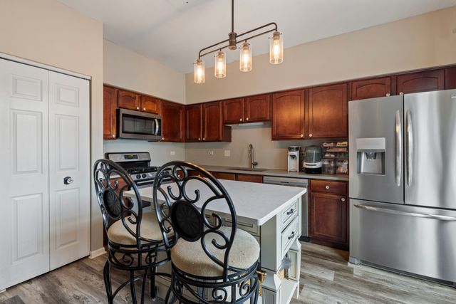 2652 Cesario Drive, Hampshire, IL 60140