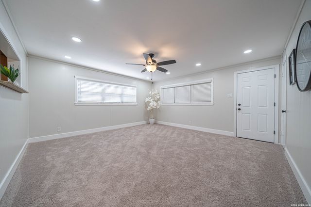 723 Glamis, San Antonio, TX 78223